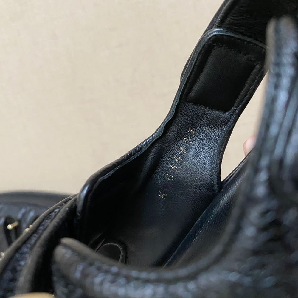 ** SOLD ** CHANEL CC DAD SANDALS - Picture 8 of 13